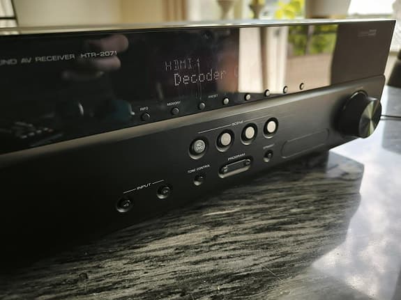 Yamaha 5.1 surround receiver HTR-2071 (svart)