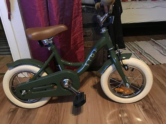 12tums barncykel från Stoy