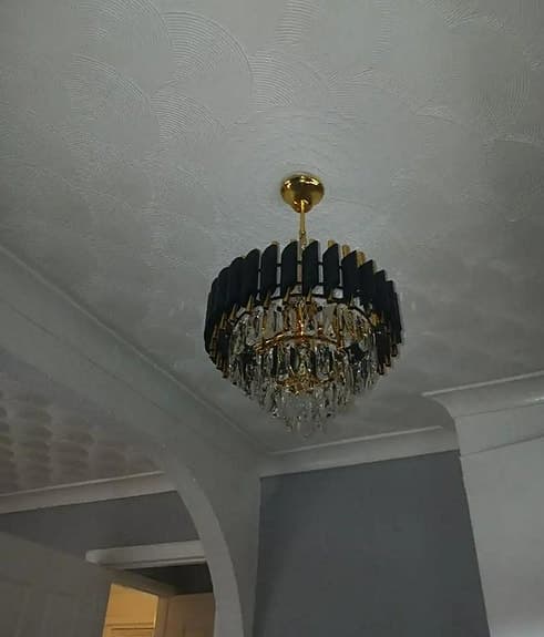 Elegant Kristallkrona oöppnad