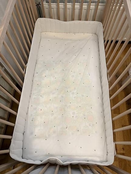 ikea spjälsäng