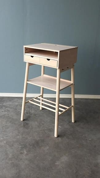 Ståbord med förvaring och hyllor - IKEA KNOTTEN