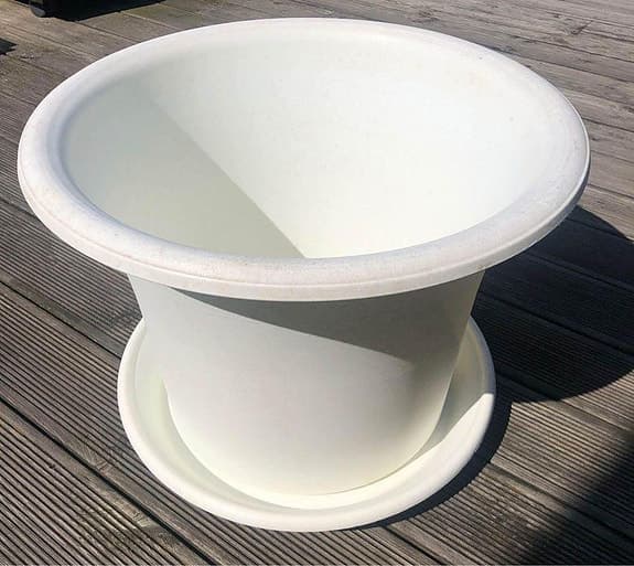 Botanica potte i vit plast