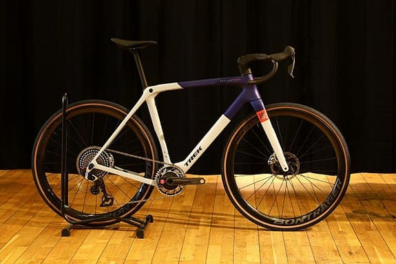 TREK Checkmate SLR 9 AXS, strl ML