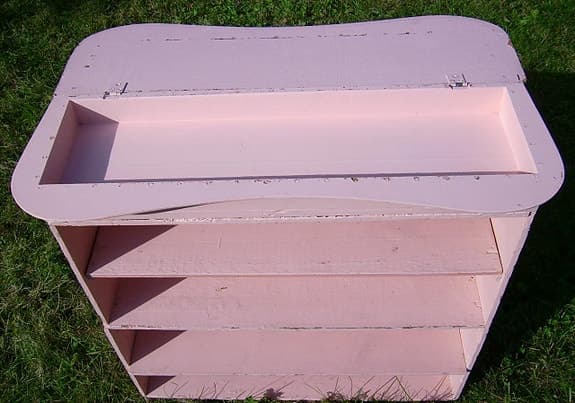 Byrå Rosa Sminkbord hylla av sockerlådor SSA trä 1940-tal