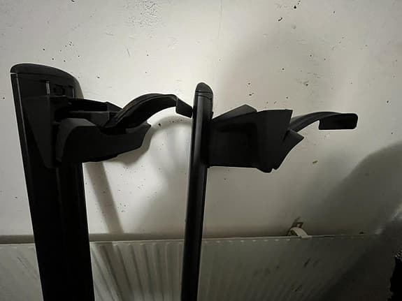 NYTT - Thule WingBar EVO Black