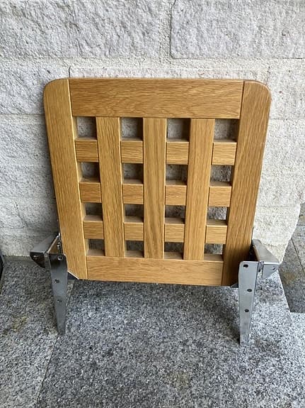 Jaxon fällsits i ek