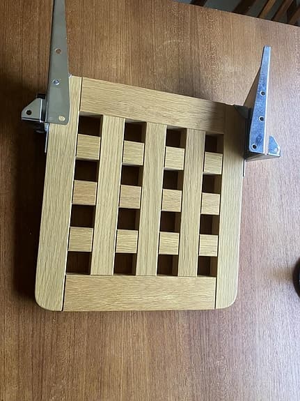 Jaxon fällsits i ek