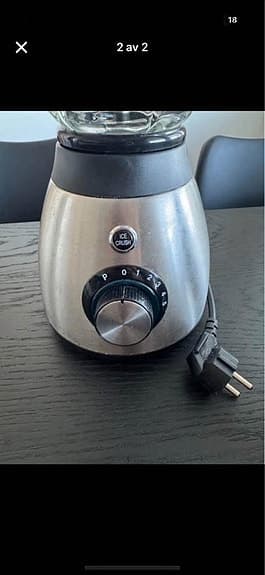 Utmärk blender med glaskanna
