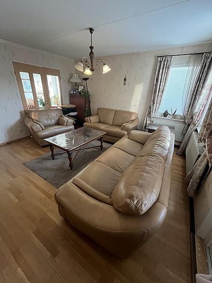 Soffgrupp i äkta läder, Beige