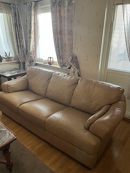 Soffgrupp i äkta läder, Beige