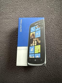 Nokia Lumia 610
