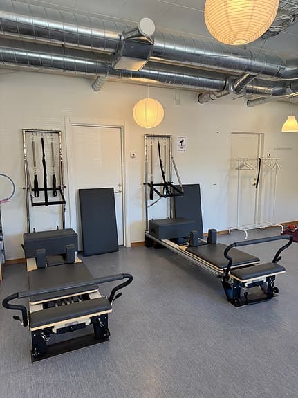 1X Pilates Reformer med Tower