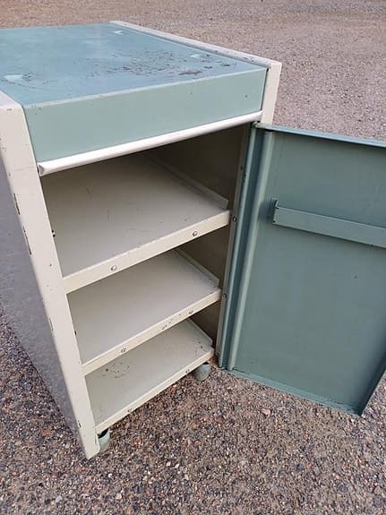 Retro - Verktygsskåp, plåtskåp