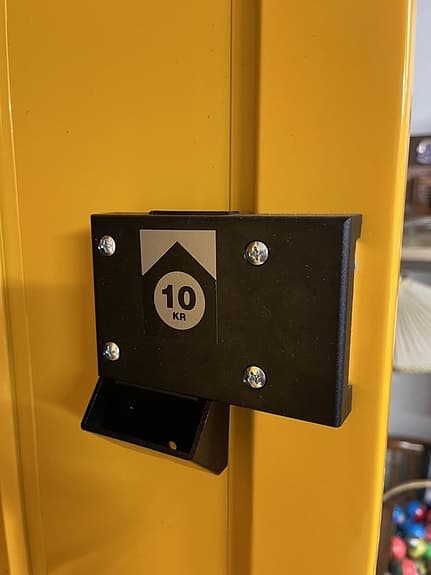 Förvaringsskåp i metall