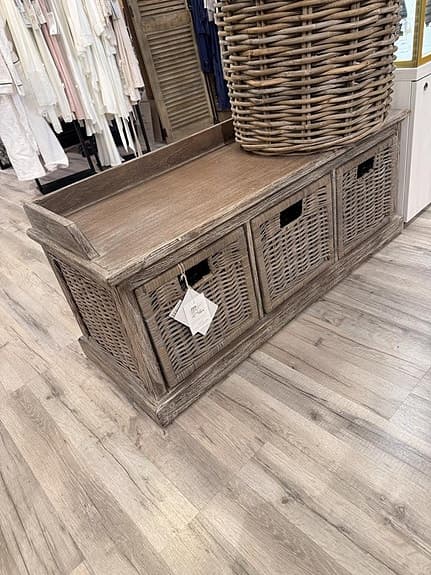 Cubu bench från Artwood