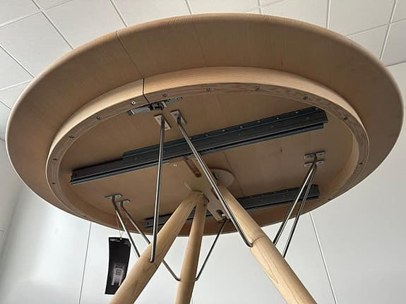 Hans J. Wegner för PP Møbler - PP75 Stayed table matbord