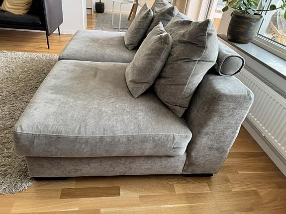 Clifford modulsoffa Clarck Grey