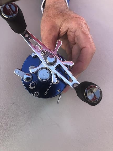 Fiskerulle, spinnrulle DMK, baitcasting reel