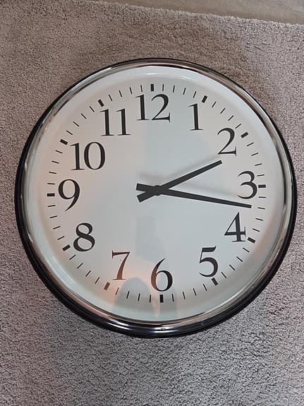 väggklocka