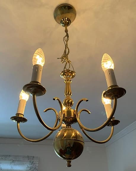 Takkrona i mässing, mycket fin!