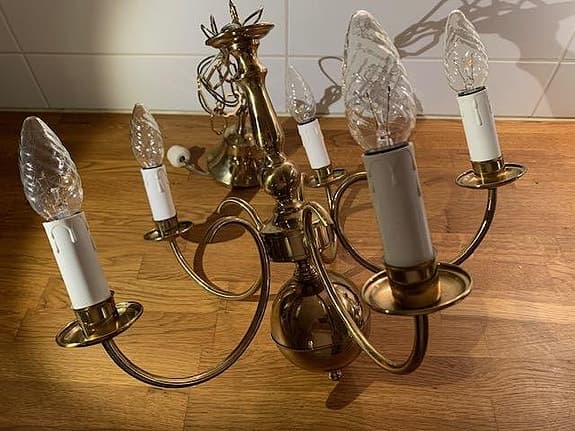 Takkrona i mässing, mycket fin!