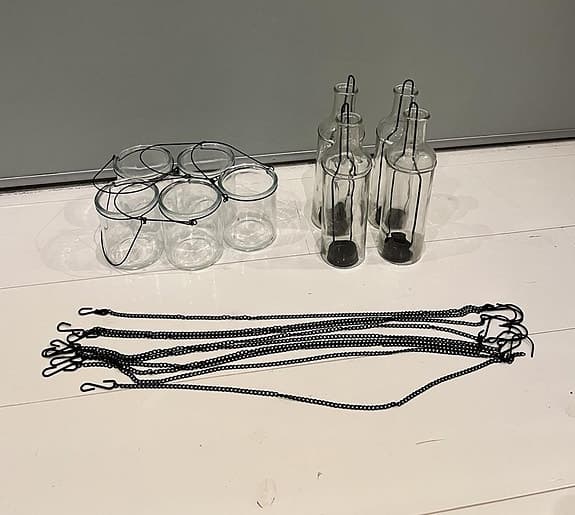 Förvaringstavla / rutnät, hyllor, lyktor och tillbehör