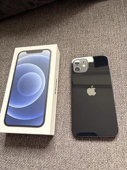 IPhone 12 128GB svart