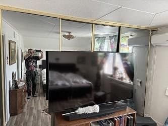 4 Rökfärgade skjutbara spegeldörrar