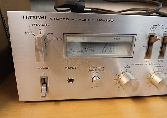 HITACHI FÖRSTÄRKARE HA-330  OCH TUNER FT-340
