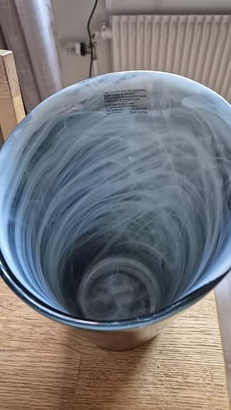 Glasvas i svart och grått