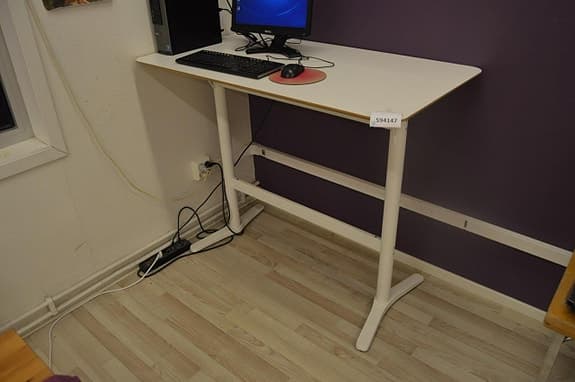 BILLSTA barbord/arbetsbord helt nytt i kartonger.