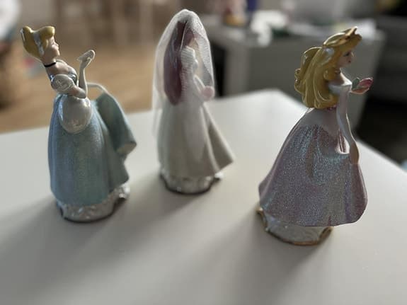 Disney princess figurer i porslin Ariel, Cinderella, Aurora