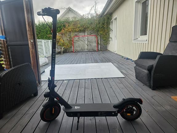 E-Wheels E2S V2 Pro Long Range-punkteringsfria däck