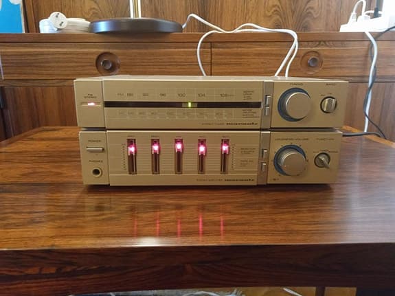 Marantz PM – 326 Amplifier med equalizer & ST-326 Tuner