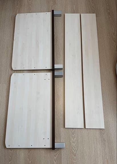 Spjälsäng/Juniorsäng (2i1) och Skötbord