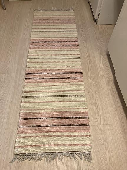 Orientmattor, trasmattor, dörrmattor, fårskinn