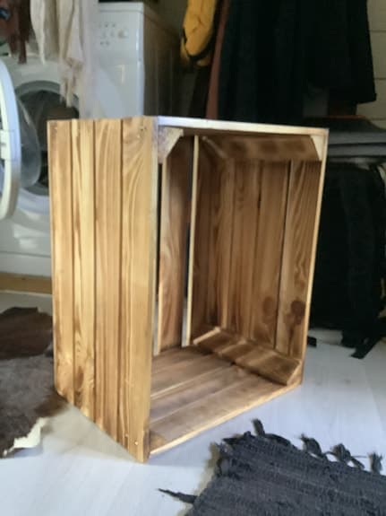 Trälådor förvaring inomhus el utomhus, äpple lådor 180krst.