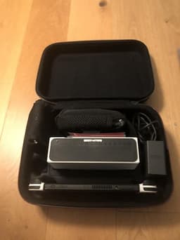 Nyskick Nintendo Switch OLED med Resväska