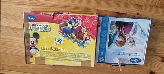 leksak och puzzle