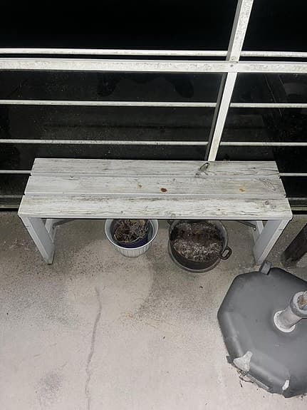 Liten Bänk för Balkongen