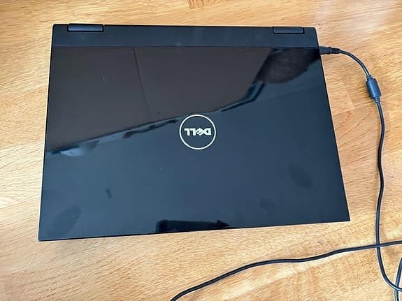 Dell Vostro 13"