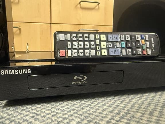 Samsung HT-C5200 Hemmabiosystem 2+1