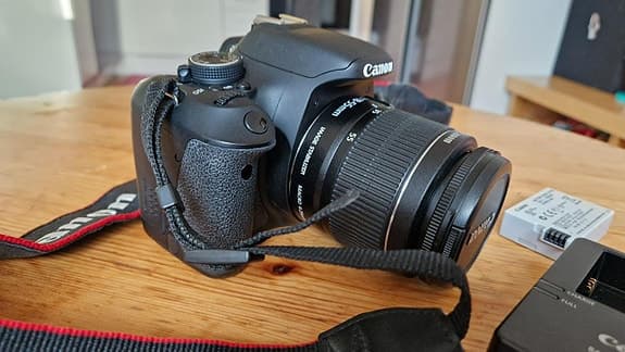 Canon 600D / Rebel T3i – Systemkamera med Full HD-video
