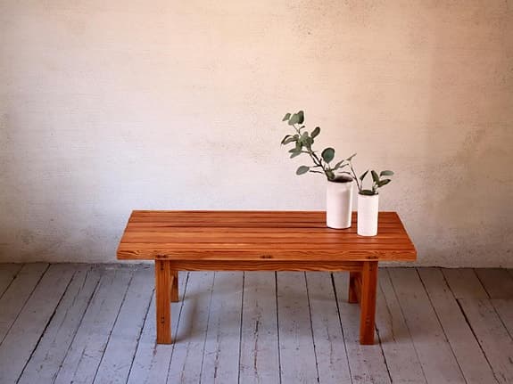 Furubänk / ribbänk / blombänk