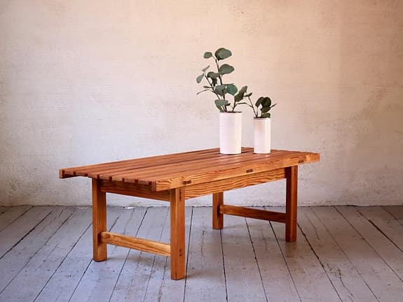 Furubänk / ribbänk / blombänk
