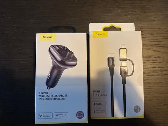Baseus laddare + twin iphone sladd