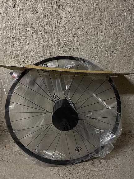 Merida Framhjul - fabriksnytt - skivbroms 622x20/700c