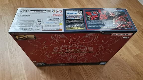 RG Gundam Base Limited Sazabi (Mechanical Core Plating)