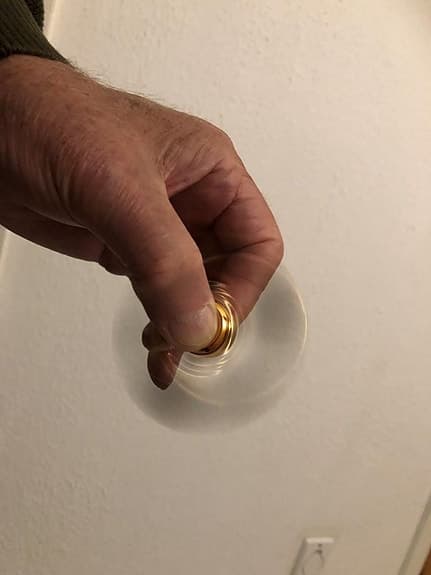 Nya fidget spinner i askar