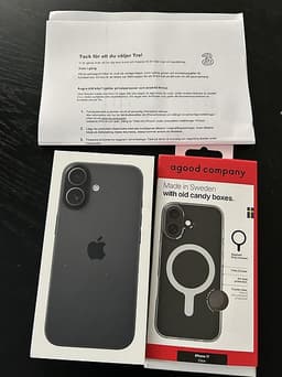 Oöppnad IPhone 17 med skal (olåst)